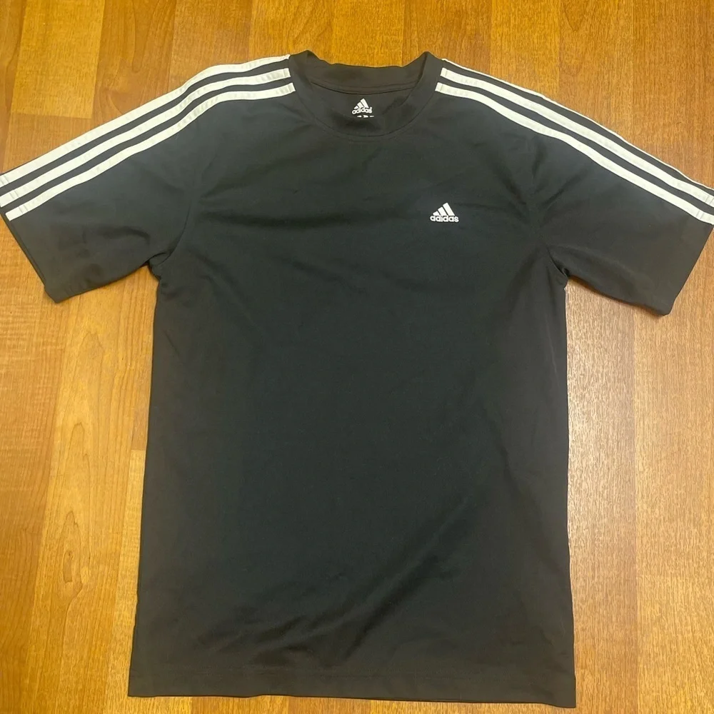Adidas Black Short Sleeve Tee Classic Athletic Wear
